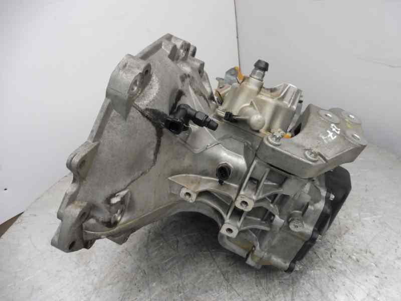 Recambio de caja cambios para opel corsa d enjoy referencia OEM IAM F17W374 F17 