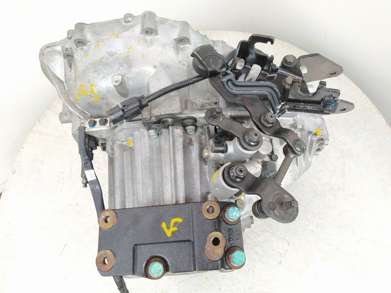 Recambio de caja cambios para kia carens (un) concept referencia OEM IAM S620JC M5GF2 