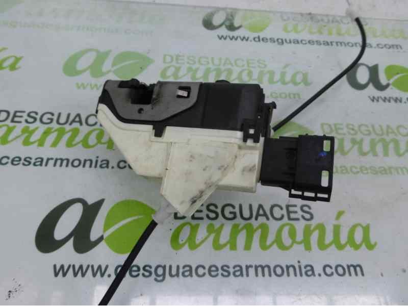 Recambio de cerradura puerta delantera derecha para peugeot 308 confort referencia OEM IAM 9856714780  