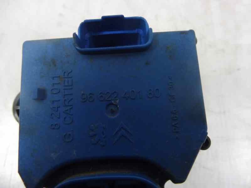 Recambio de resistencia calefaccion para peugeot partner kombi premium referencia OEM IAM 9662240180  