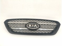 Recambio de rejilla delantera para kia carens (un) concept referencia OEM IAM 8638010000  
