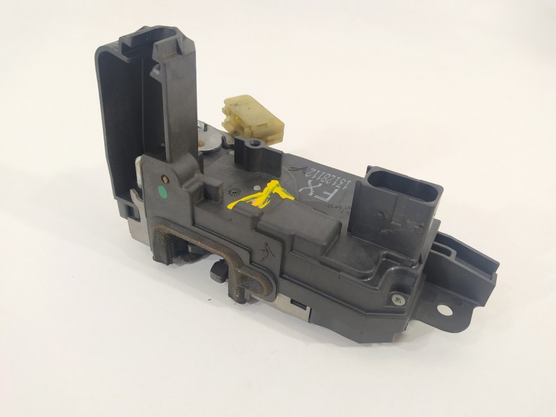Recambio de cerradura puerta delantera derecha para opel astra gtc enjoy referencia OEM IAM 13128112  