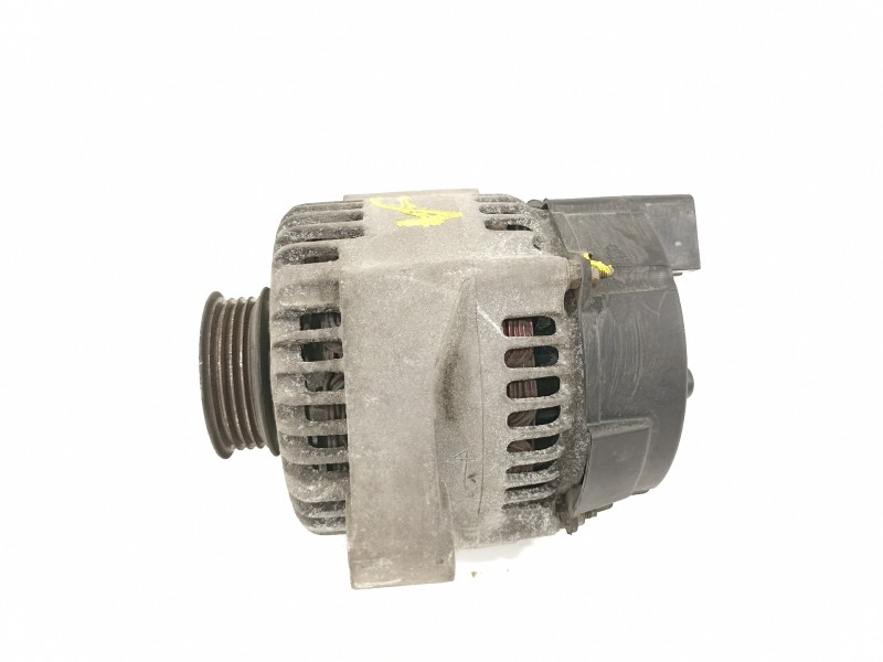 Recambio de alternador para smart cabrio 0.7 turbo cat referencia OEM IAM 63321658  