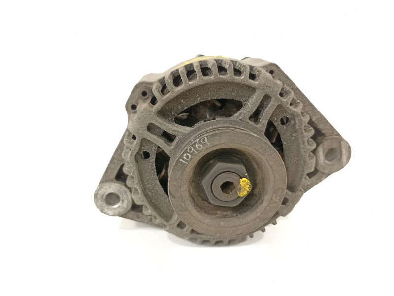 Recambio de alternador para smart cabrio 0.7 turbo cat referencia OEM IAM 63321658  