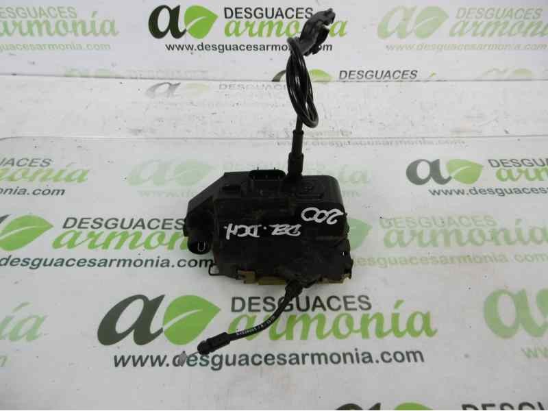 Recambio de cerradura puerta delantera derecha para renault megane ii berlina 5p confort dynamique referencia OEM IAM 8200027779