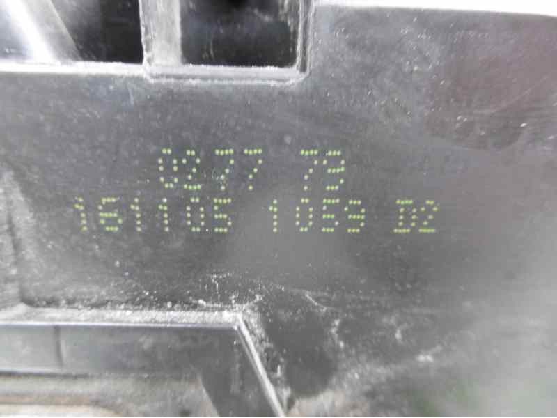 Recambio de cerradura puerta delantera derecha para renault megane ii berlina 5p confort dynamique referencia OEM IAM 8200027779