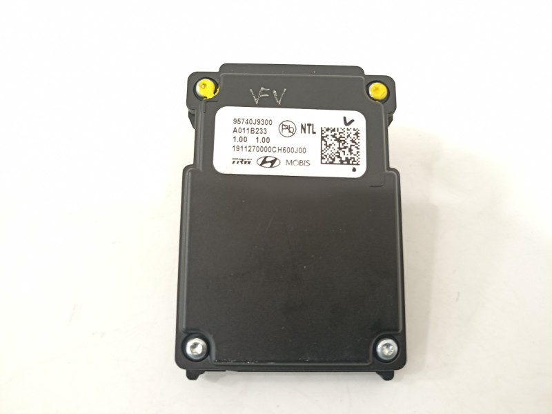 Recambio de no identificado para hyundai kona essence 2wd referencia OEM IAM 95740J9300 A011B233 