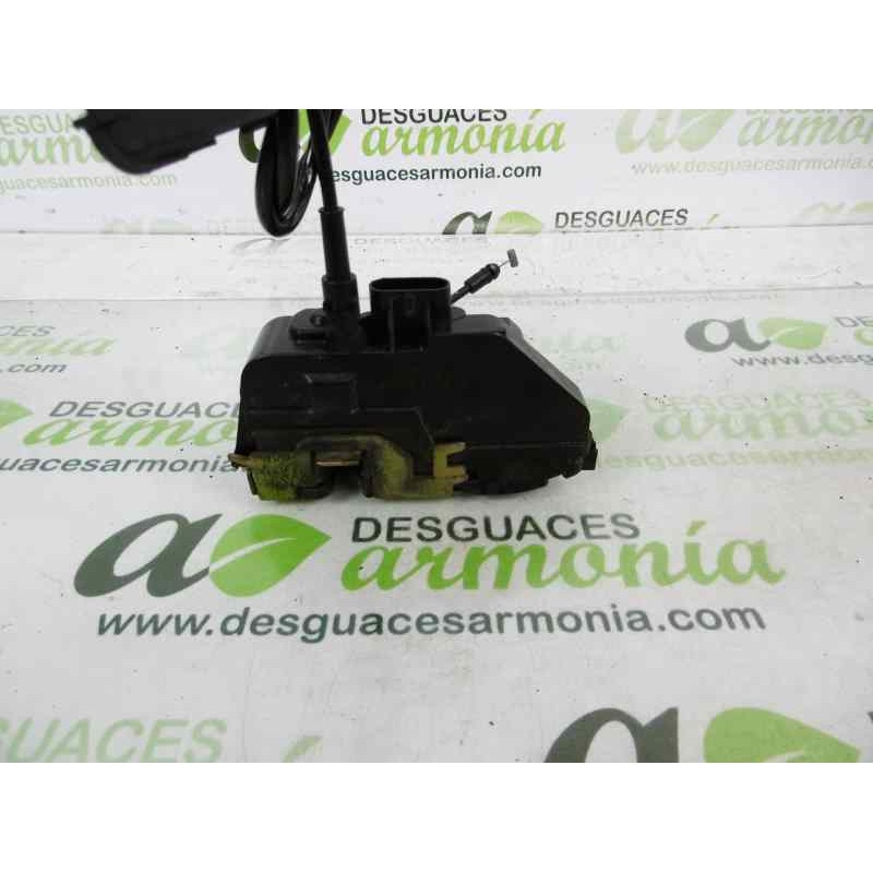 Recambio de cerradura puerta delantera derecha para renault megane ii berlina 5p confort dynamique referencia OEM IAM 8200027779
