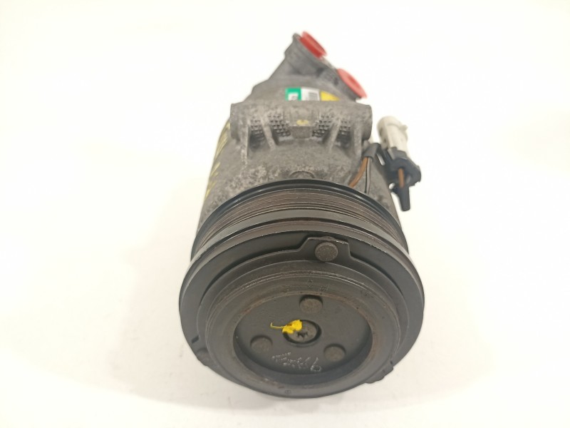 Recambio de compresor aire acondicionado para opel astra gtc enjoy referencia OEM IAM 13124751  