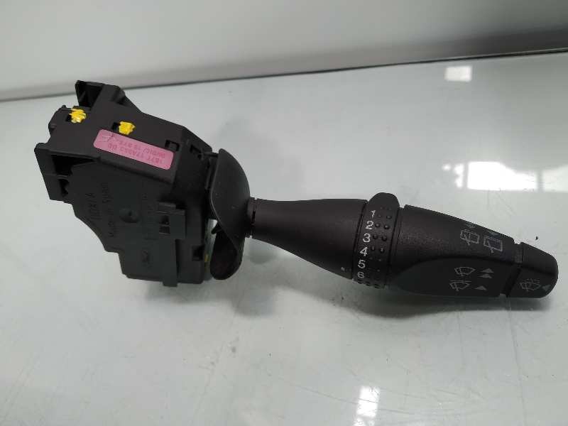 Recambio de mando limpia para ford fiesta (cbk) sport referencia OEM IAM 1S7T17A553DD  
