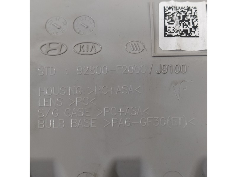 Recambio de luz interior para hyundai kona essence 2wd referencia OEM IAM 92800J9100 82800F2000 