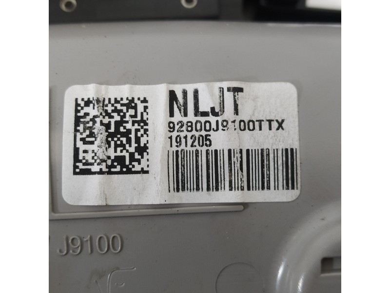 Recambio de luz interior para hyundai kona essence 2wd referencia OEM IAM 92800J9100 82800F2000 
