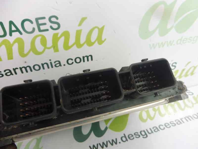 Recambio de centralita motor uce para peugeot 206+ básico referencia OEM IAM 9666579080 0281012526 