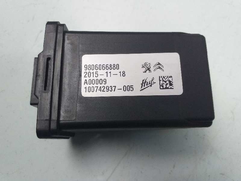Recambio de modulo electronico para citroën c4 picasso live referencia OEM IAM 9806066880 100742937005 