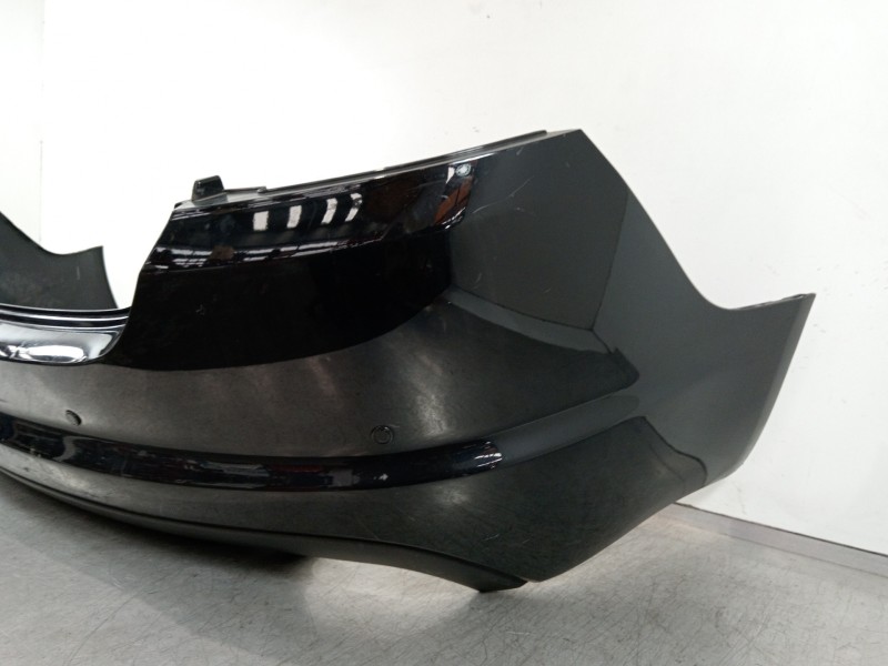 Recambio de paragolpes trasero para jaguar xf 3.0 v6 diesel luxury referencia OEM IAM 8X2317D781AD  