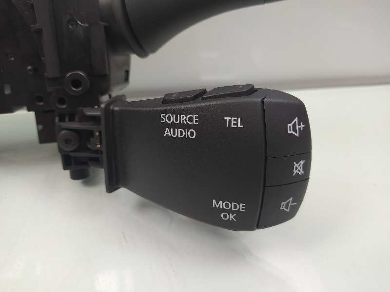 Recambio de mando luces para renault megane iv berlina 5p zen referencia OEM IAM 255678341R  