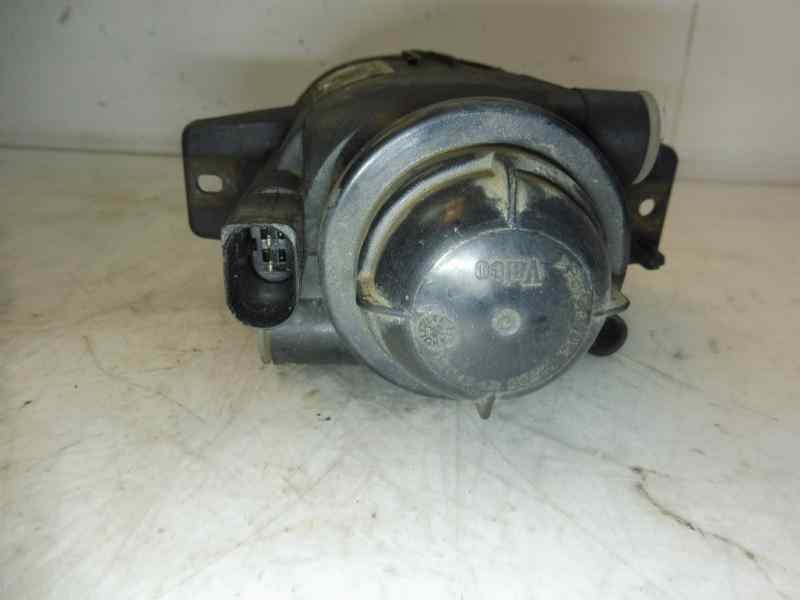Recambio de faro antiniebla derecho para seat leon (1m1) last edition referencia OEM IAM 1M0941700C  