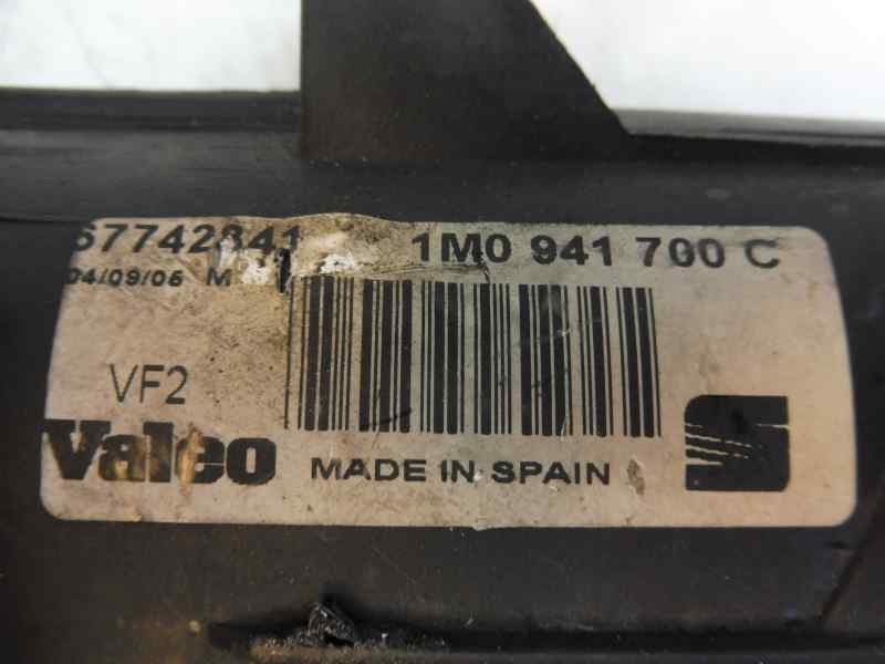 Recambio de faro antiniebla derecho para seat leon (1m1) last edition referencia OEM IAM 1M0941700C  