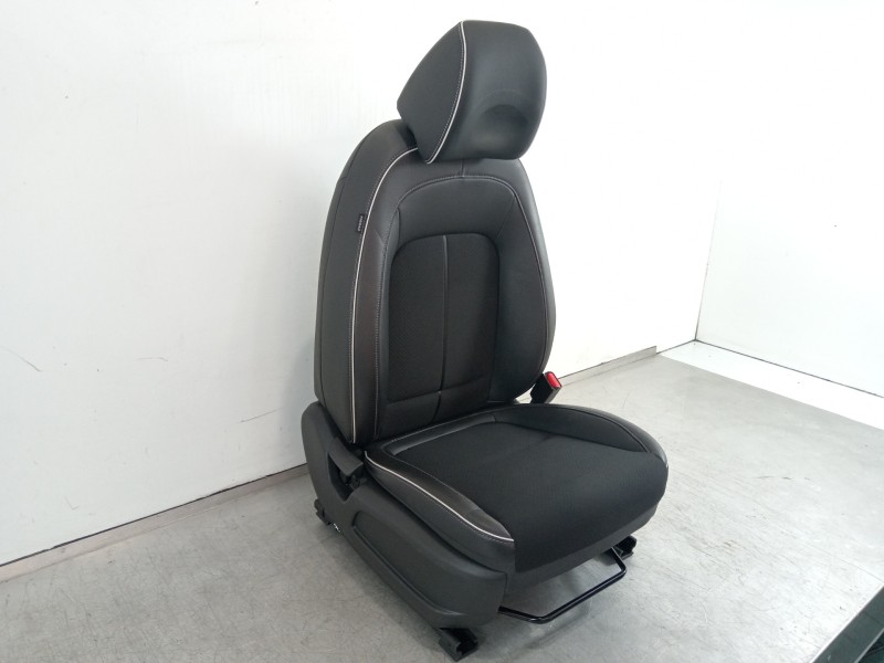 Recambio de asiento delantero derecho para hyundai kona klass hybrid 2wd referencia OEM IAM   