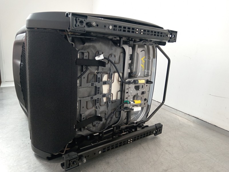 Recambio de asiento delantero derecho para hyundai kona klass hybrid 2wd referencia OEM IAM   