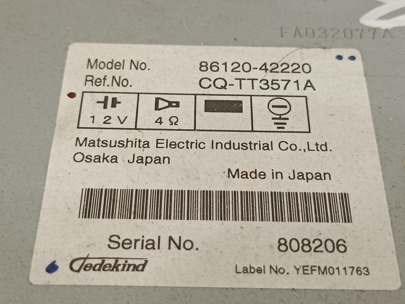 Recambio de sistema audio / radio cd para toyota rav 4 (a3) executive referencia OEM IAM 8612042220  