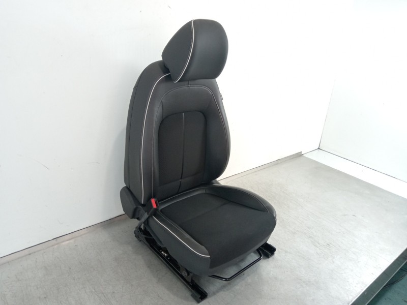 Recambio de asiento delantero izquierdo para hyundai kona klass hybrid 2wd referencia OEM IAM   