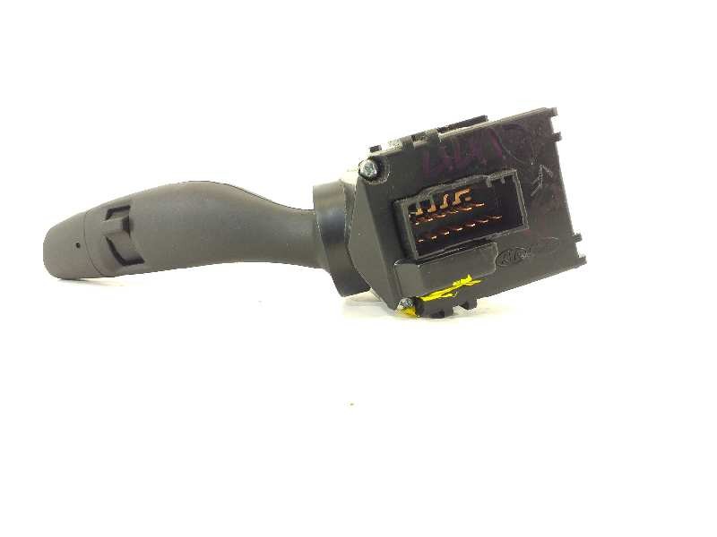 Recambio de mando limpia para kia carens ( ) basic referencia OEM IAM   