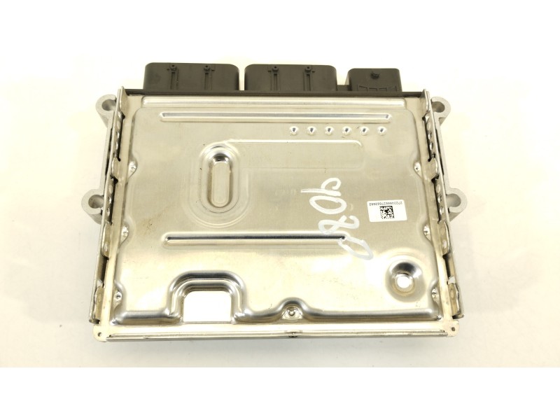 Recambio de centralita motor uce para renault megane iv sport tourer referencia OEM IAM 94821468 0281035669 237101118S