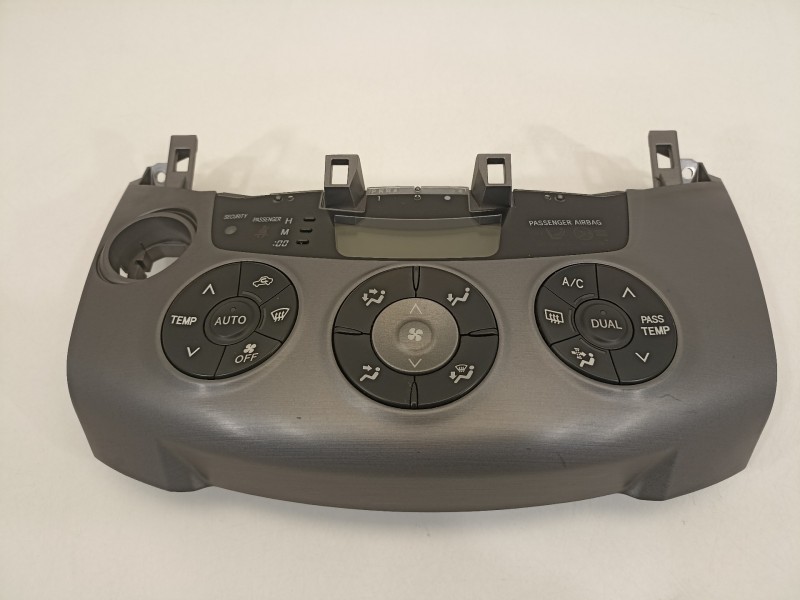 Recambio de mando climatizador para toyota rav 4 (a3) executive referencia OEM IAM 5590042240  