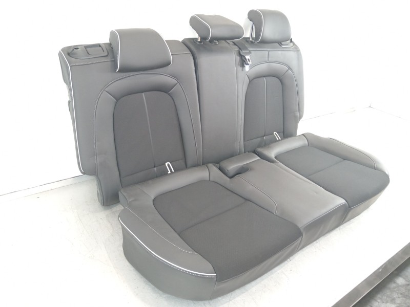 Recambio de asientos traseros para hyundai kona klass hybrid 2wd referencia OEM IAM   
