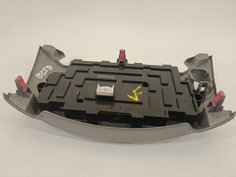 Recambio de mando climatizador para toyota rav 4 (a3) executive referencia OEM IAM 5590042240  