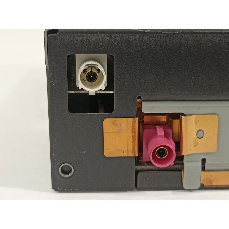 Recambio de sistema audio / radio cd para jaguar xf 3.0 v6 diesel luxury referencia OEM IAM AW8310E887CB 4621009451 