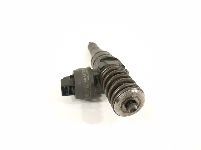 Recambio de inyector para seat ibiza sc (6j1) ecomotive referencia OEM IAM 038130073BP 0414720314 