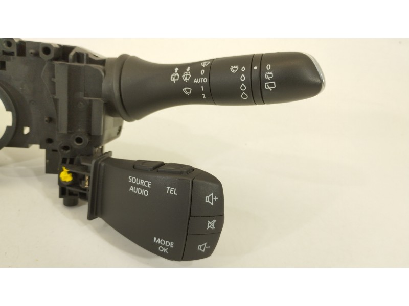 Recambio de mando luces para renault megane iv sport tourer referencia OEM IAM 255678341R  