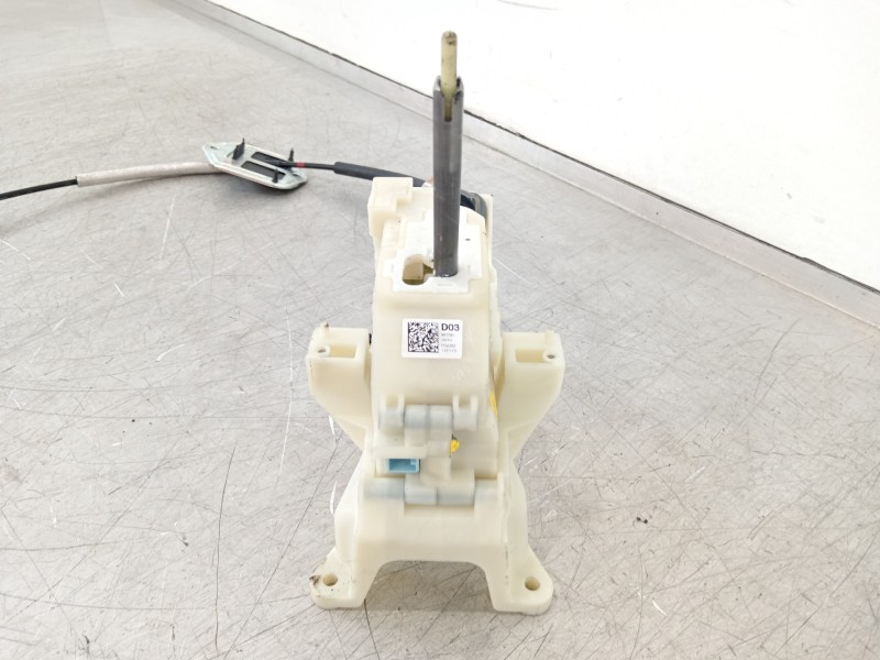 Recambio de palanca cambio para hyundai kona klass hybrid 2wd referencia OEM IAM 46700J9210  