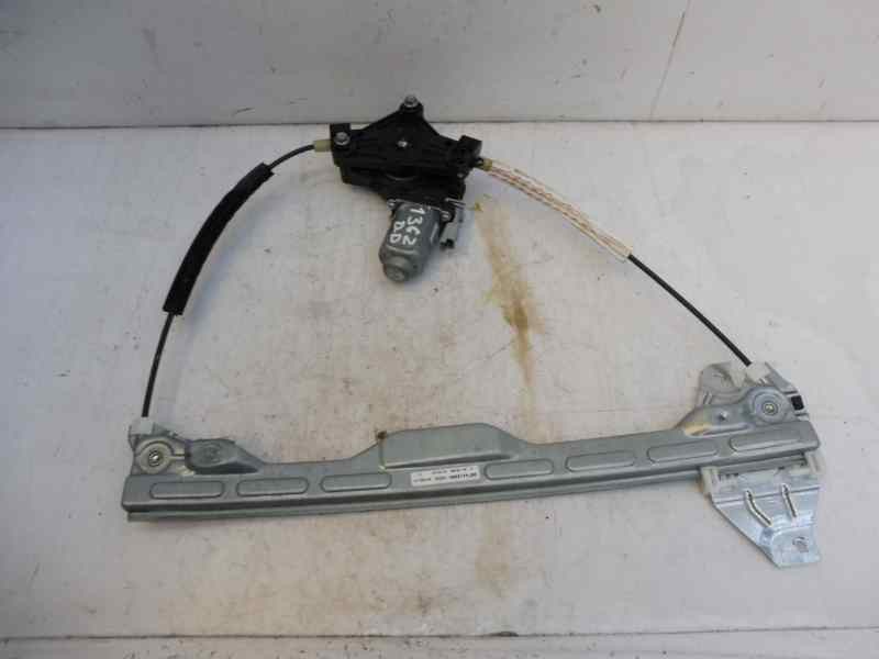 Recambio de elevalunas delantero derecho para citroën c-elysée exclusive referencia OEM IAM 9677416880  