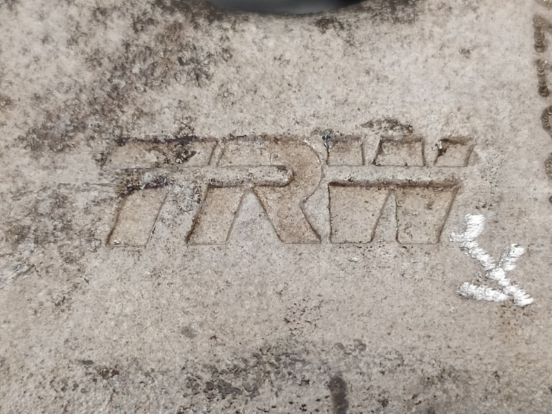 Recambio de pinza freno trasera izquierda para renault megane iv berlina 5p zen referencia OEM IAM 440102370R  