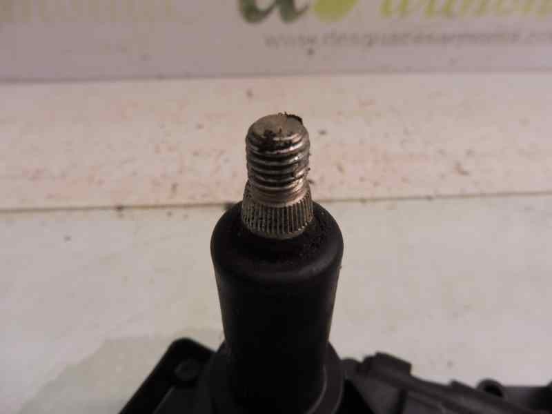 Recambio de motor limpia trasero para ford fusion (cbk) ambiente referencia OEM IAM 2S61A17K441AC  