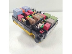 Recambio de caja reles / fusibles para citroën c-elysée exclusive referencia OEM IAM 9804846880   2