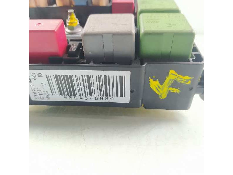 Recambio de caja reles / fusibles para citroën c-elysée exclusive referencia OEM IAM 9804846880  