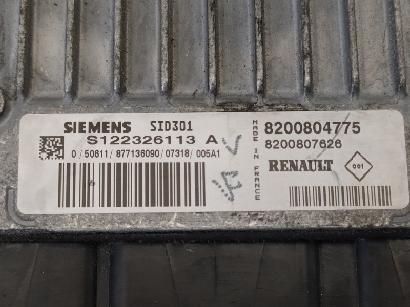 Recambio de centralita motor uce para renault scenic ii dynamique referencia OEM IAM 8200804775   Recambio de centralita motor uce para renault scenic ii dynamique referencia OEM IAM 8200804775