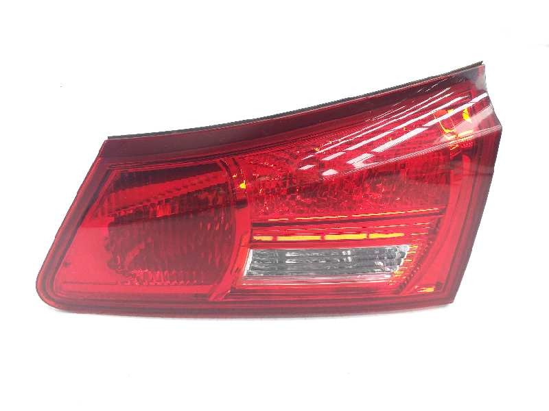 Recambio de piloto trasero derecho para lexus is200 (ds2/is2) 250 v6 referencia OEM IAM   