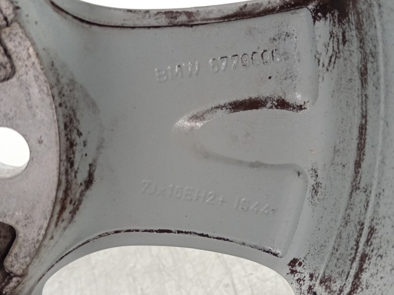 Recambio de llanta para bmw serie 1 berlina (e81/e87) 118d referencia OEM IAM 67796996  