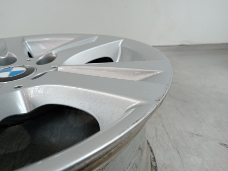 Recambio de llanta para bmw serie 1 berlina (e81/e87) 118d referencia OEM IAM 67796996  