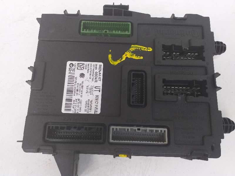 Recambio de caja reles / fusibles para renault megane iv berlina 5p zen referencia OEM IAM 284B14604R BCMC1R 