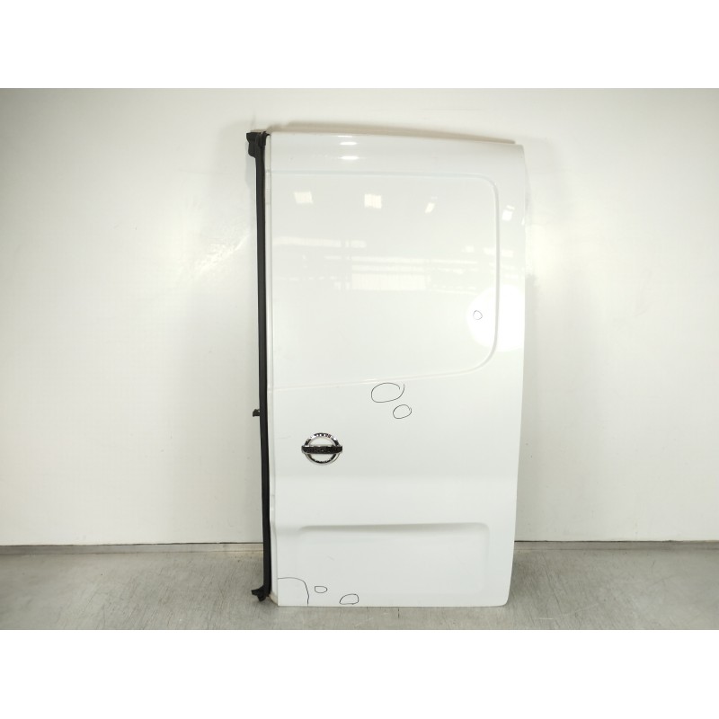 Recambio de puerta trasera derecha para nissan nv300 kombi l1h1 2,7t basic referencia OEM IAM   