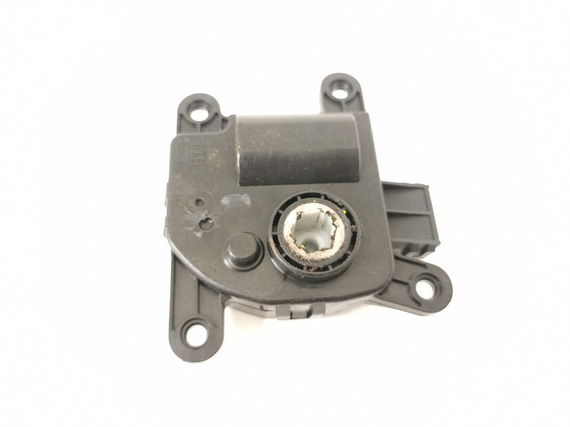 Recambio de motor apertura trampillas climatizador para hyundai kona klass hybrid 2wd referencia OEM IAM H400730881 971571JAA0 