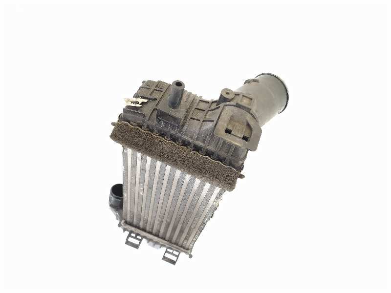 Recambio de intercooler para ford focus lim. (cb8) trend referencia OEM IAM BV619L440CJ CX168002 