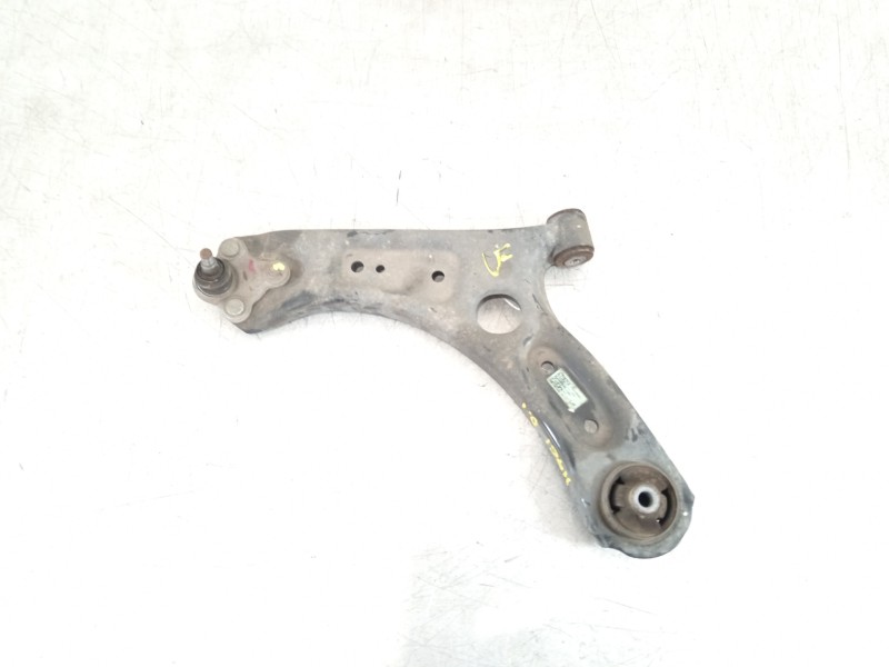 Recambio de brazo suspension inferior delantero izquierdo para hyundai kona klass hybrid 2wd referencia OEM IAM 54500J9000  