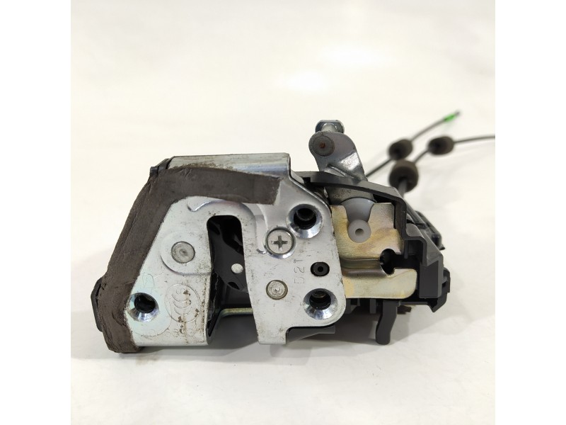 Recambio de cerradura puerta trasera derecha para toyota rav 4 (a3) executive referencia OEM IAM 7100409  